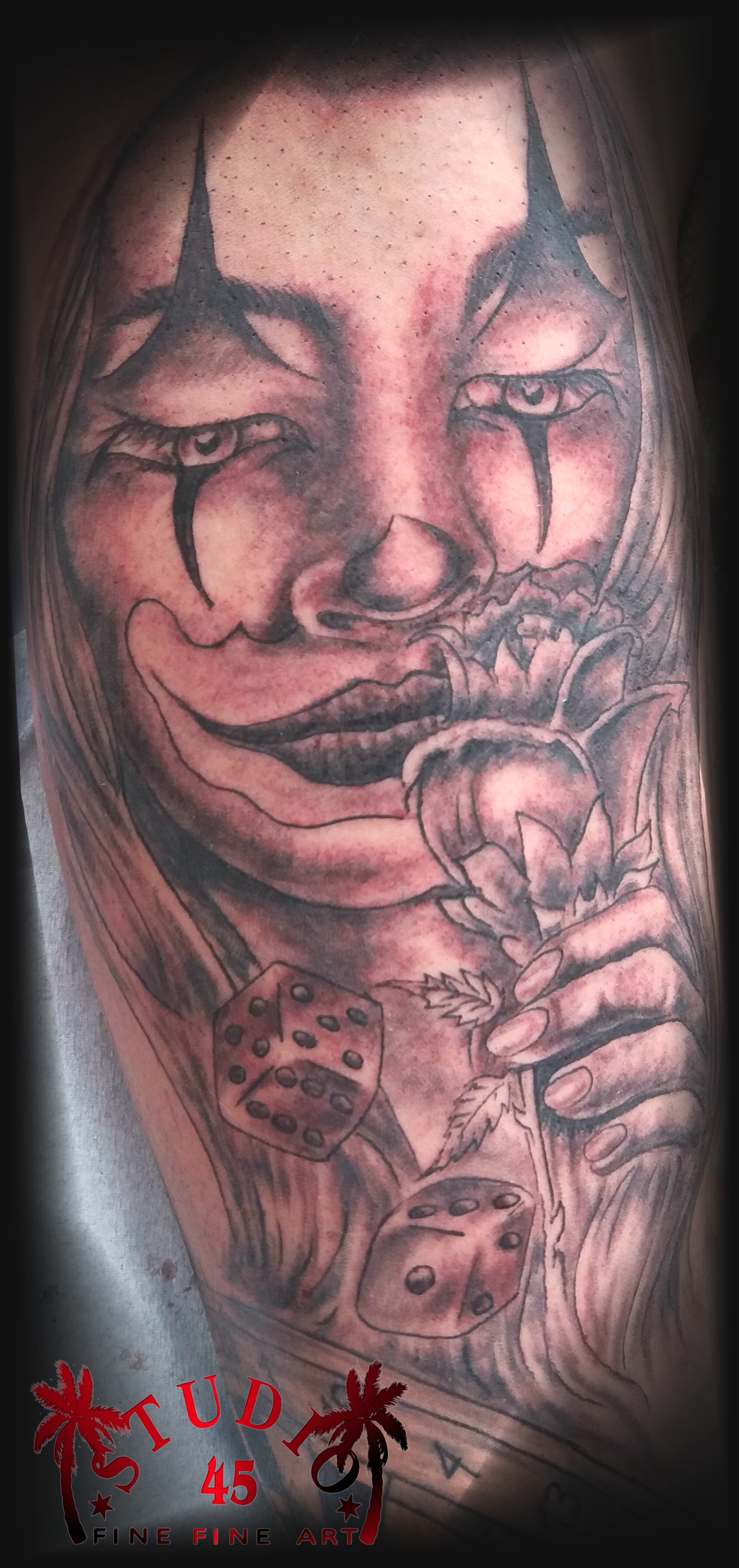 Black & Grey Harley Quinn Joker Tattoo Recklinghausen STUDIO 45